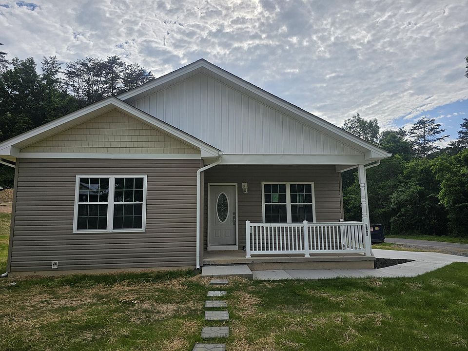 1st image of 3265 Catalpa Ave