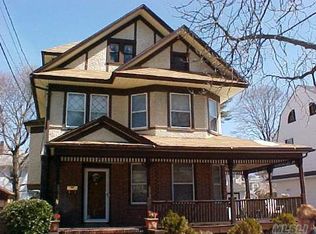 138 Spencer Ave, Lynbrook, NY