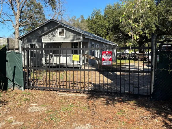 6738 Satsuma Dr, Houston, TX 77041