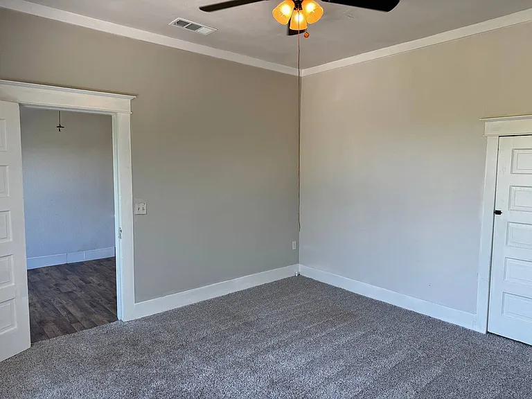 1106 Burnett St — Photo 25