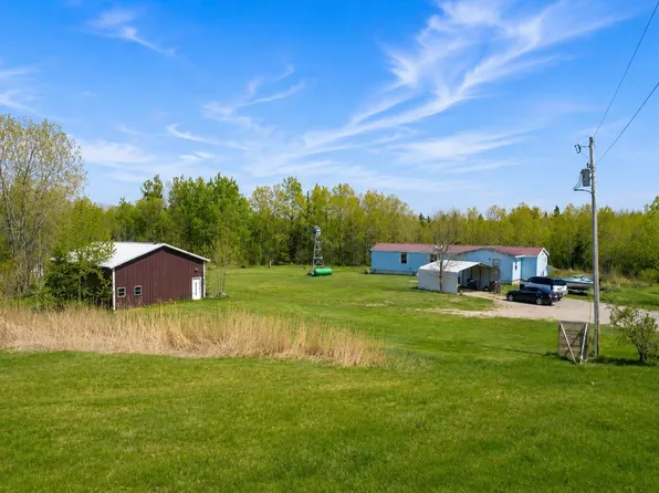 N11740 Highway 35 #M, Stephenson, MI 49887