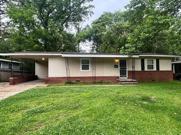 3084 Oak Forest Dr, Jackson, MS 39212