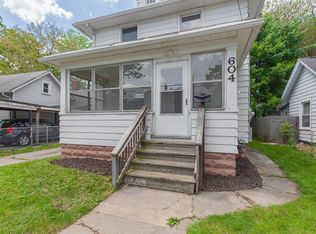 604 Edgewood St, Jackson, MI
