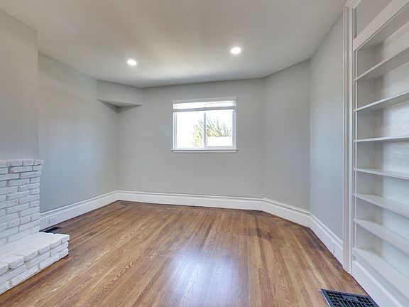 4th image of 3142 Fruitvale Ave #1