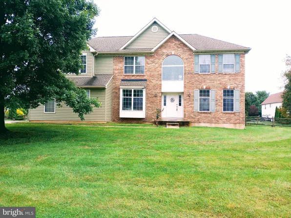 233 Cornwell Dr, Bear, DE 19701