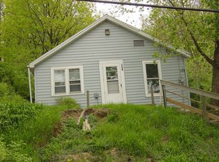 621 Hillcrest Ter, Creve Coeur, IL 61610