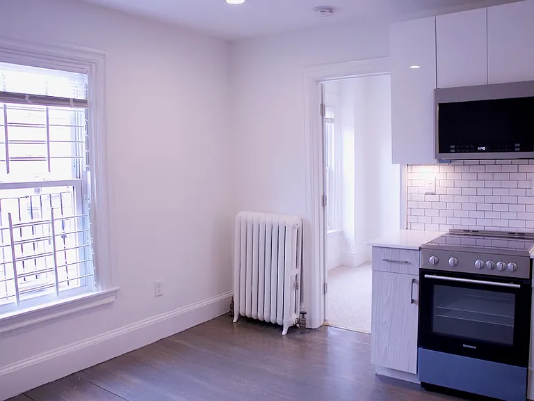 227 Newbury St #1 — Photo 10