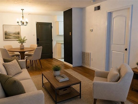 4th image of 1532 Saint Andrew St APT 202