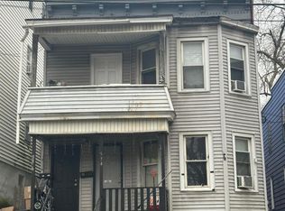 574 Crane Street, Schenectady, NY