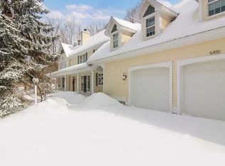 6410 Peninsula Dr, Traverse City, MI 49686