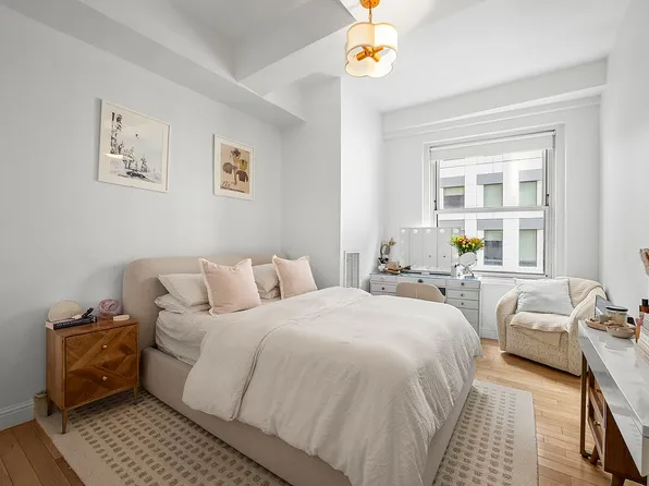 88 Greenwich St APT 604, New York, NY 10006