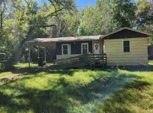 2037 SE Colorado Ave, Topeka, KS 66607