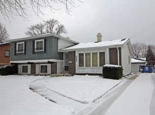 625 S Ardmore Ave, Addison, IL 60101