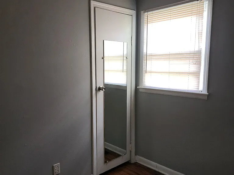 324 New York Ave — Photo 23