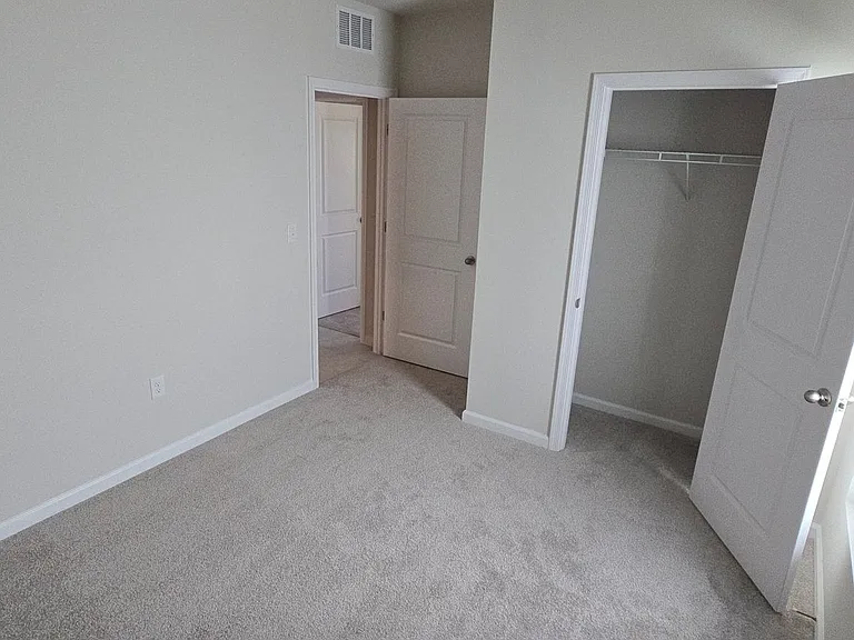 1610 Minnesota Rd — Photo 8