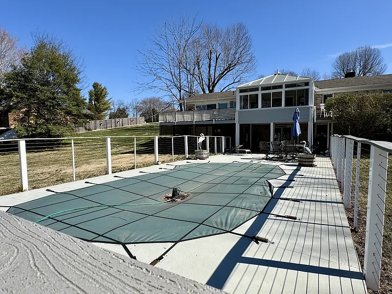 891 Leona Dr — Photo 28