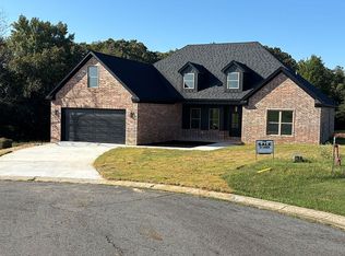 6 Persimmon Ridge Dr, Greenbrier, AR 72058
