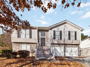 2413 Tolliver Hills Ln, Ellenwood, GA 30294