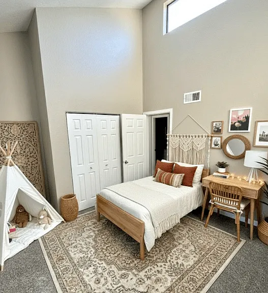 Vista Del Sol Apartments — Photo 31