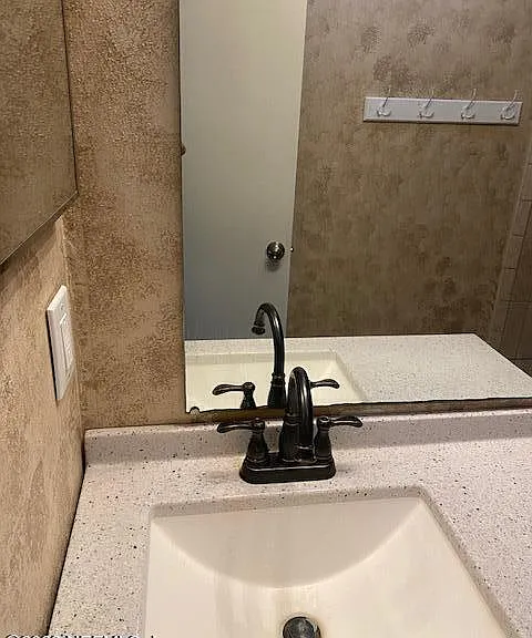 85 Debarry Ave #1056 — Photo 18