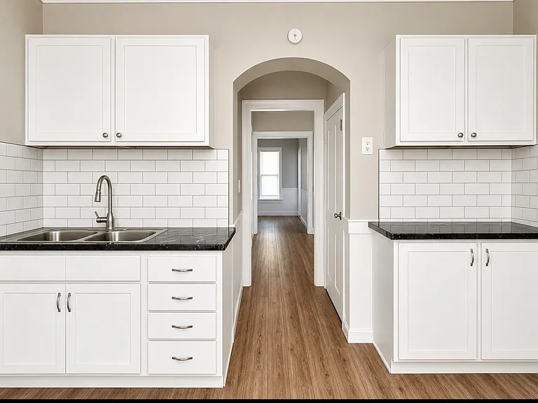 1416 Lincoln Ave — Photo 1