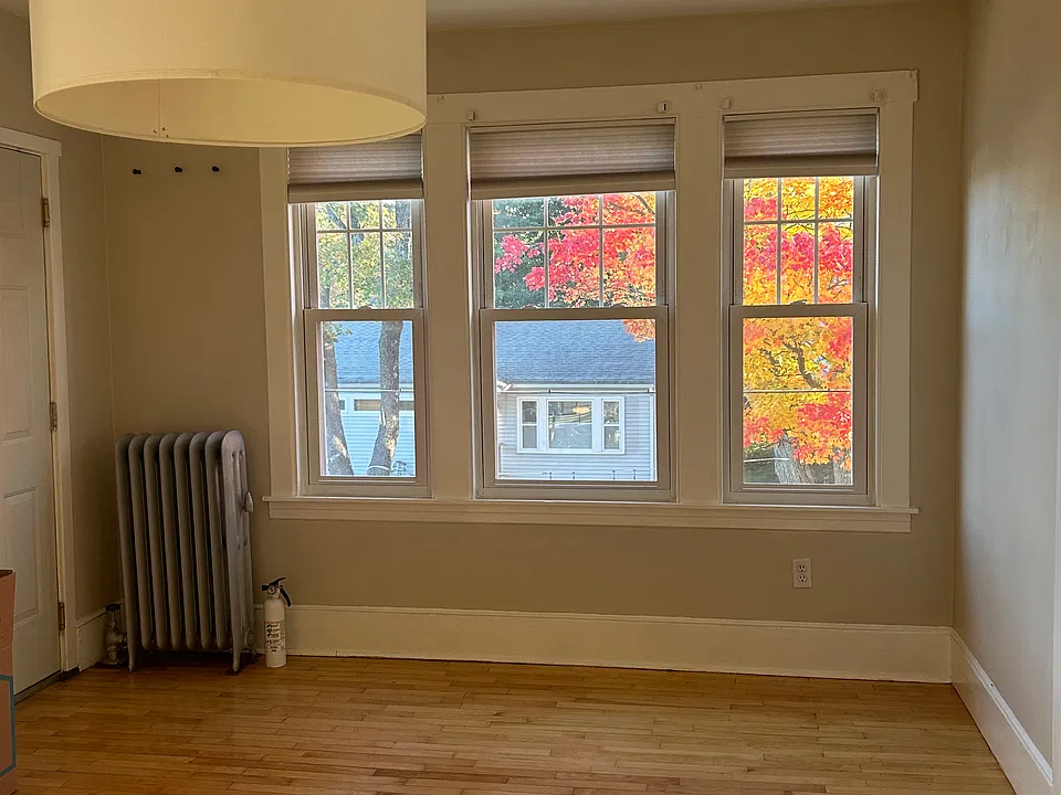 36 Leeman St #3