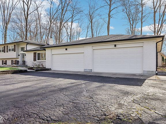 4th image of 11921 Westwood Dr