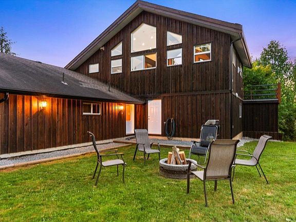 2nd image of 49825 Larsen Rd