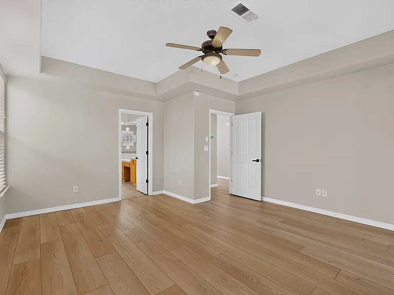 13208 Sentinal Ct NE — Photo 15