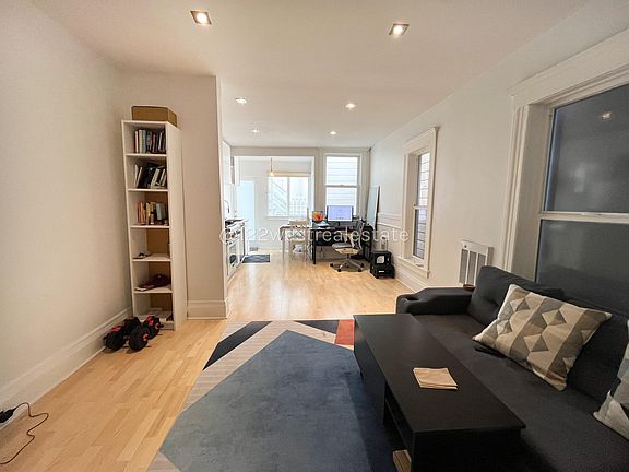 3rd image of 997 14th St