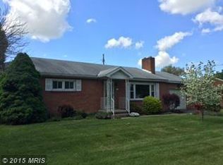 1425 Glenwood Ave, Hagerstown, MD 21742