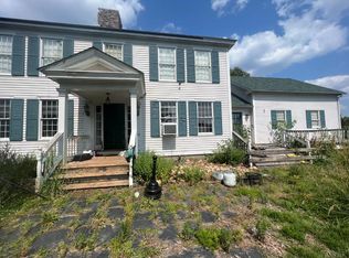 292 Turkey Trot Rd, Green Bay, VA 23942