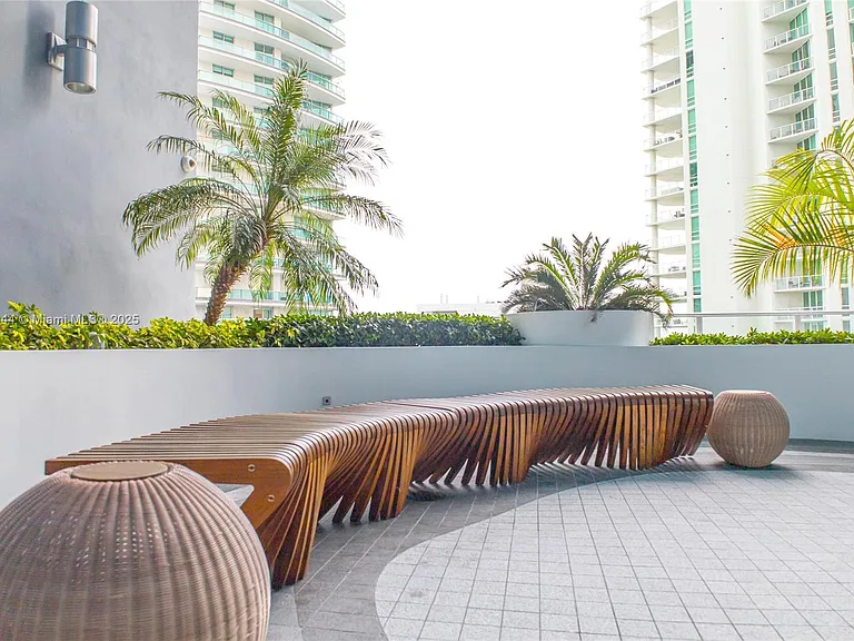 1300 Brickell Bay Dr #1608 — Photo 24