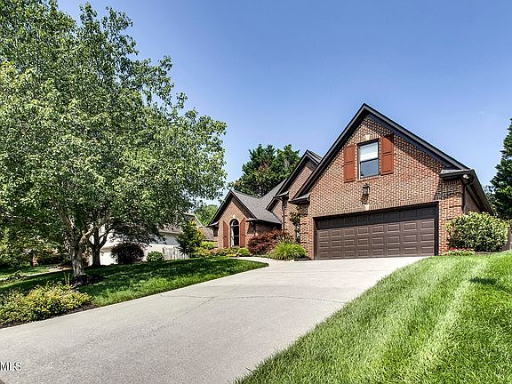 2nd image of 6723 Duncans Glen Dr