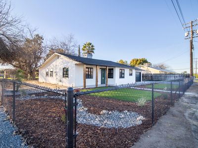 843 S Cottage Street, Porterville, CA, 93257