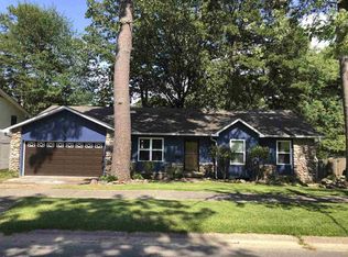 2201 Breckenridge Dr, Little Rock, AR 72227