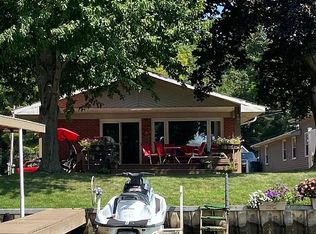 10438 N Earl Ave, Monticello, IN 47960