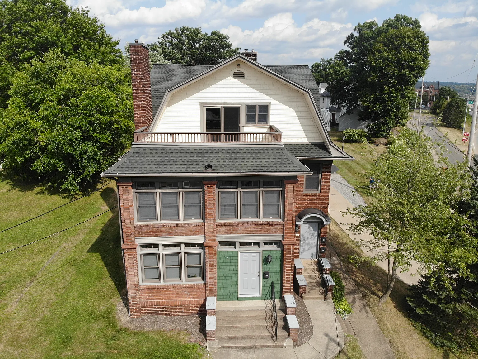 2 bed, 800 sqft, $800 — Photo 1