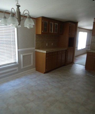 3rd image of 466 Seminole Woods Dr