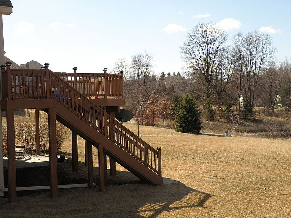 W218N5455 Taylors Woods Dr, Menomonee Falls, WI 53051 Zillow