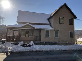 2090 Quechee Main St, Hartford, VT 05047