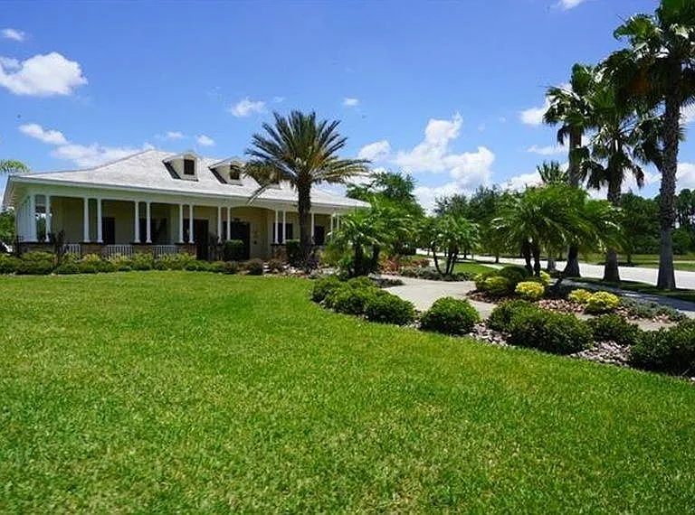 3132 Winglewood Cir — Photo 18