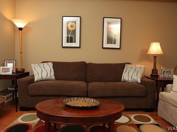 4th image of 3218 Veterans Memorial Pkwy #2203