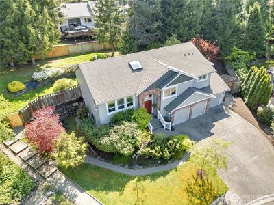9418 NE Tidal Court, Bainbridge Island, WA, 98110