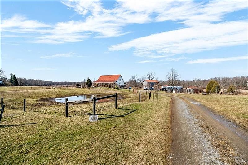 11 Fairgrounds Rd, Stoneboro, PA 16153 MLS 1593378 Zillow