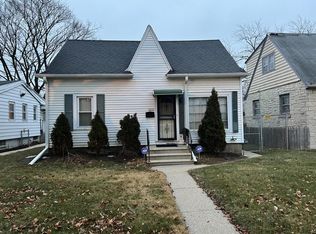 4906 N 53rd St, Milwaukee, WI 53218