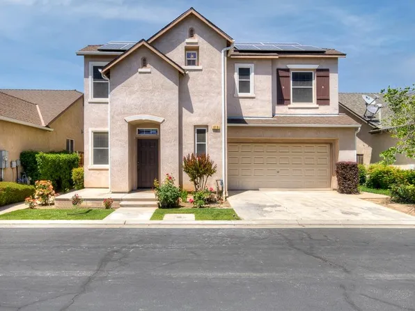 619 W Casanova Ln, Clovis, CA 93619