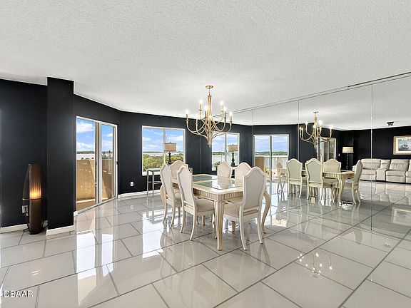 4th image of 3 Oceans West Blvd APT 7C6