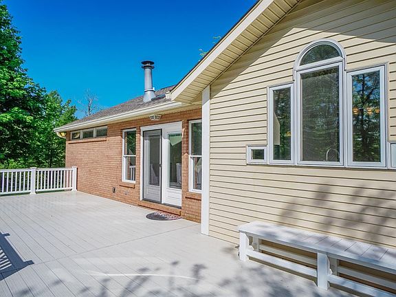 3rd image of 7254 Sundance Cir