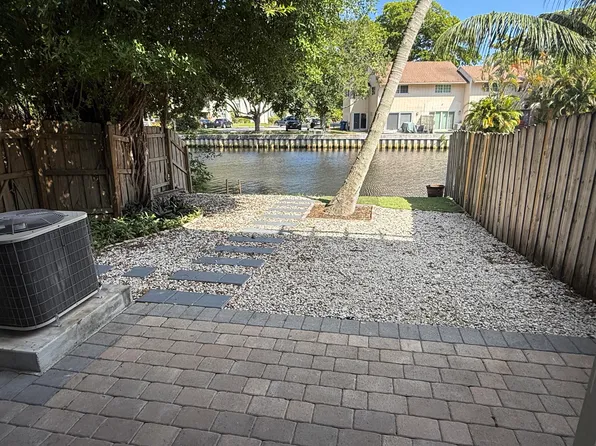 632 20th St #4, Wilton Manors, FL 33305